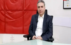 پزشکان متخصص ایرانی در نتیجه مهاجرت، با تنزل اجتماعی مواجه می‌شوند
