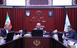حسین فروزان دبیر شورای عالی مناطق آزاد شد